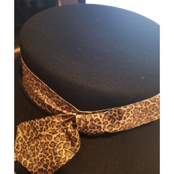 Callanan Hat Women's O/S Wide Brim Black Hat With Animal Print Pattern Bow - Picture 1 of 7